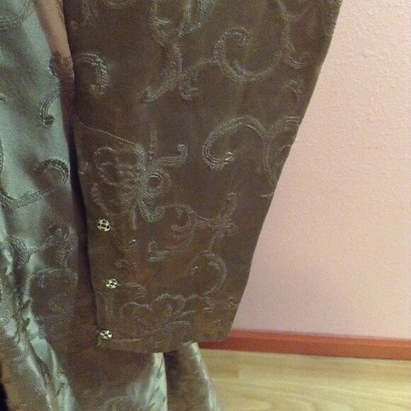 Vintage 1960s '60s Satin Damask Long-Sleeved Evening Gown - Picture 4 of 6